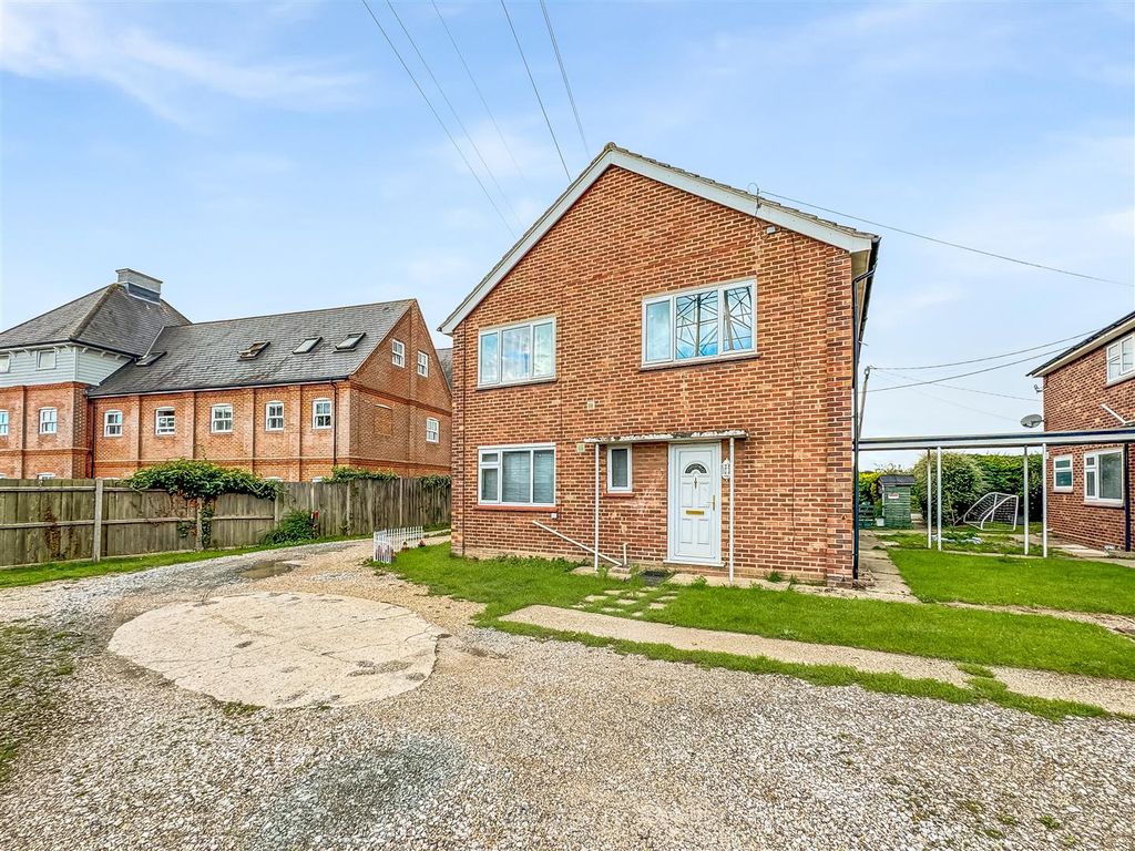 Property photo 1 of 13 04F9B5d80Bc1Ad174E7E5d3265Bceccb530631d3.Jpg