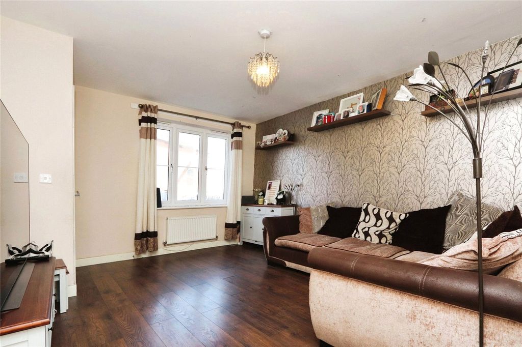 Property photo 3 of 11 Picture No. 04