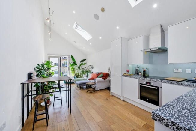 Property photo 3 of 10 4723153