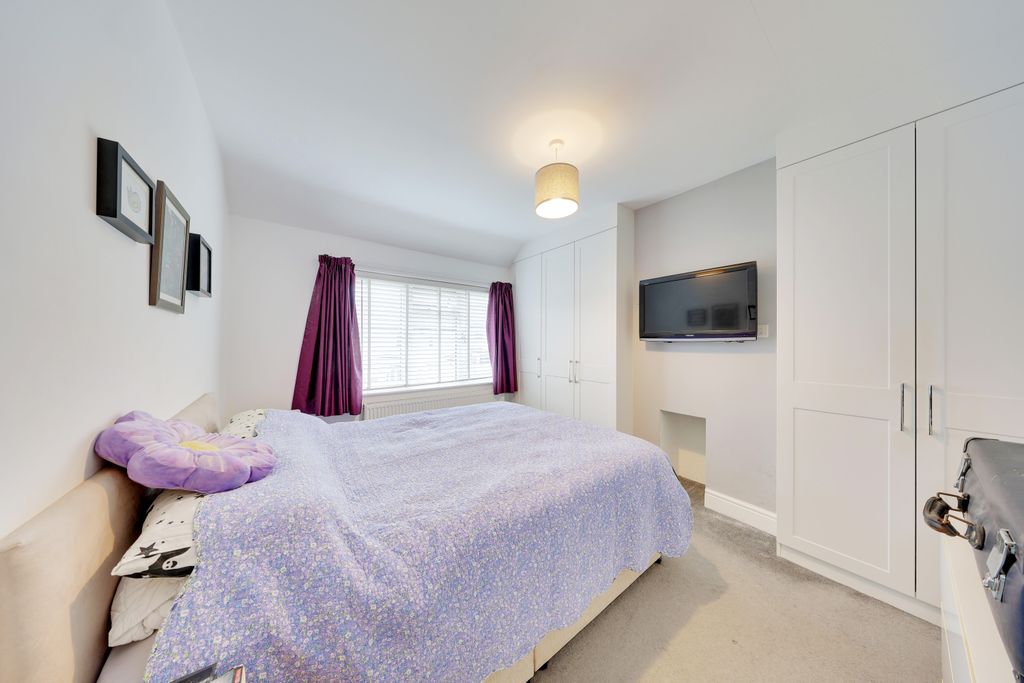 Additional image 6 of 3 bed semi-detached house for saleGoodmead Road, Orpington BR6