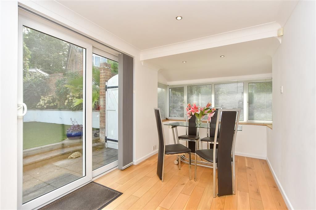 Property photo 3 of 13 Dining Area
