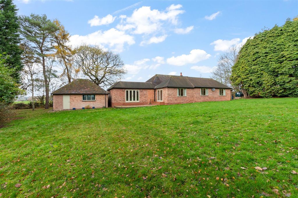 Additional image 8 of 4 bed detached house to rentSawpits Lane, Little Hay, Lichfield WS14
