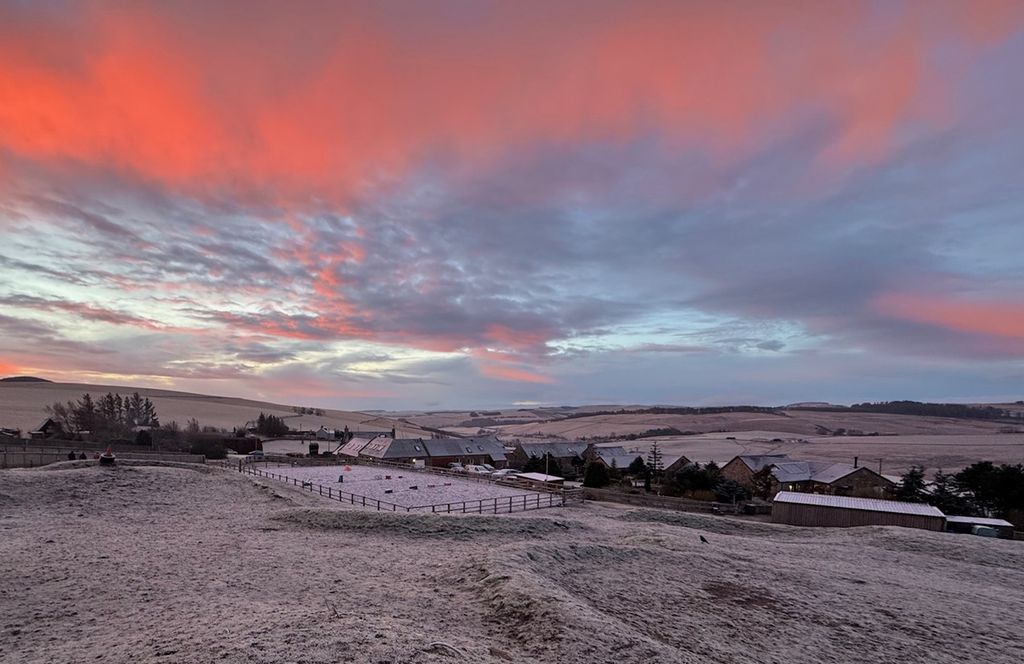 Property photo 2 of 7 Property Image 2