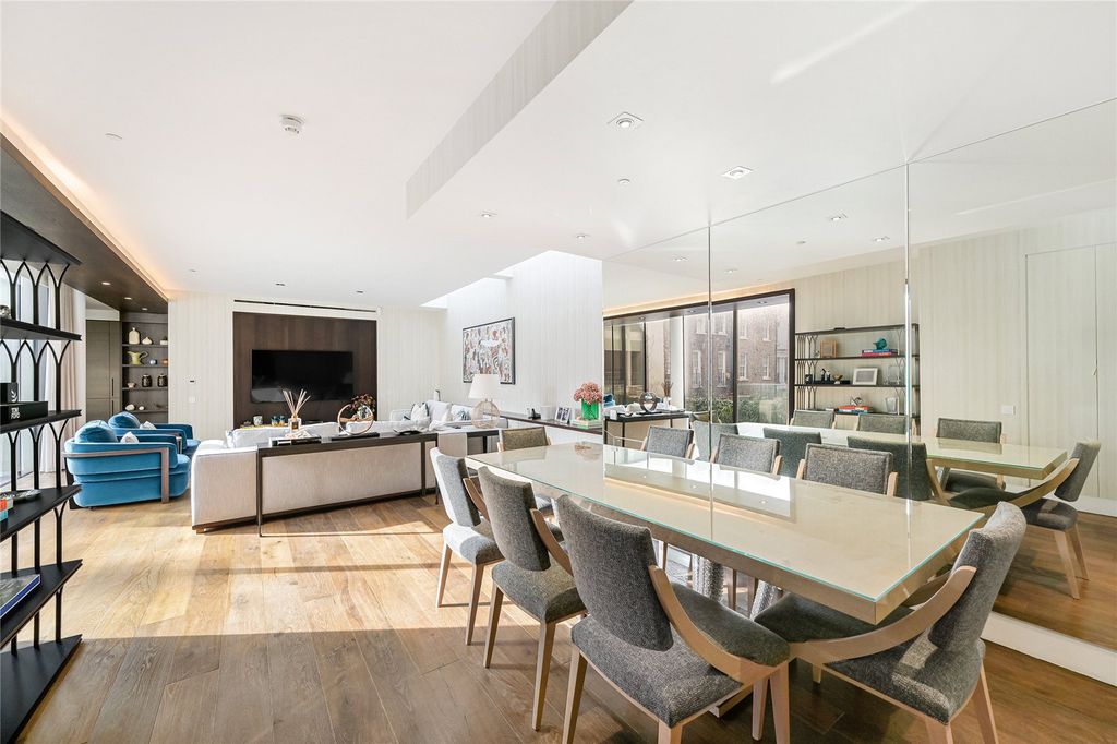 Property photo 1 of 10 Reception Room
