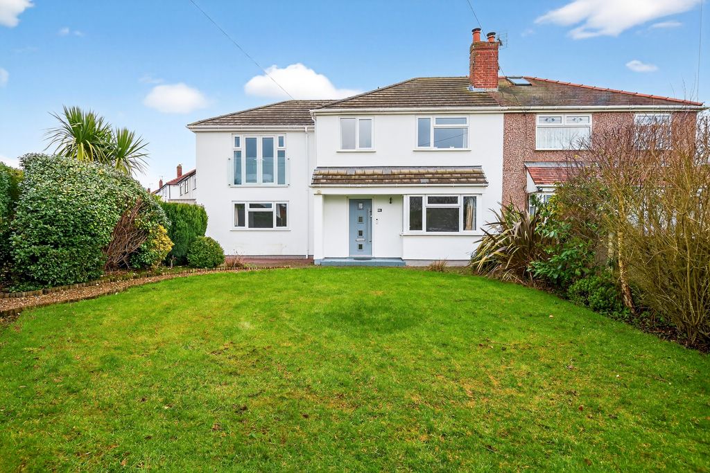 Property photo 2 of 20