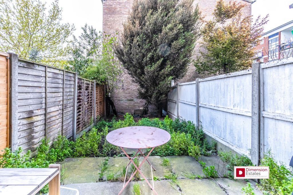 Property photo 3 of 16