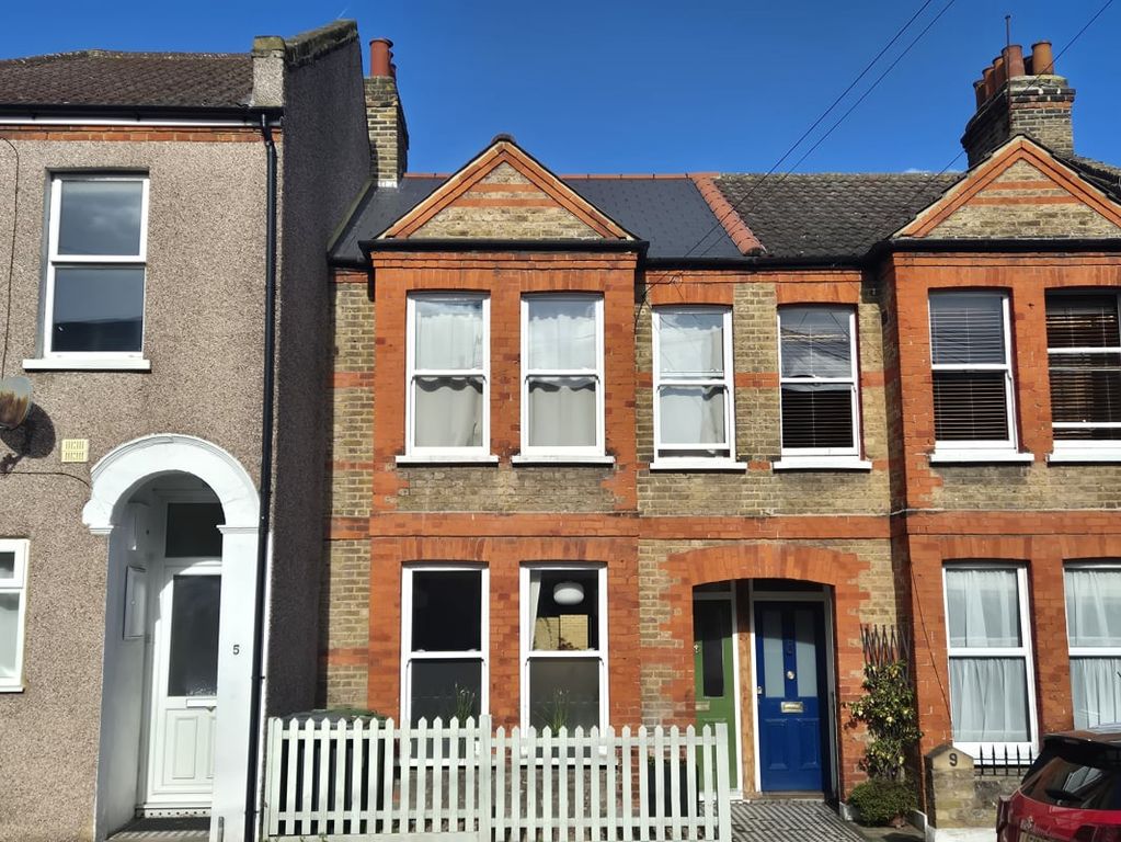 Property photo 1 of 17