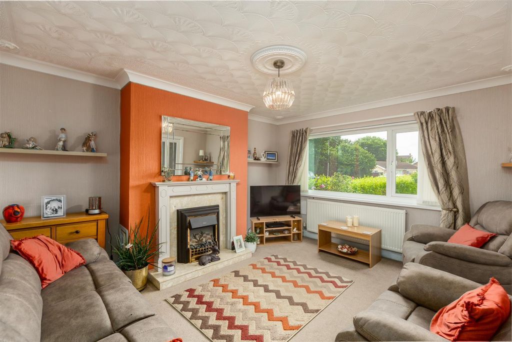 Property photo 2 of 38 Cz0A4127-Edit.Jpg