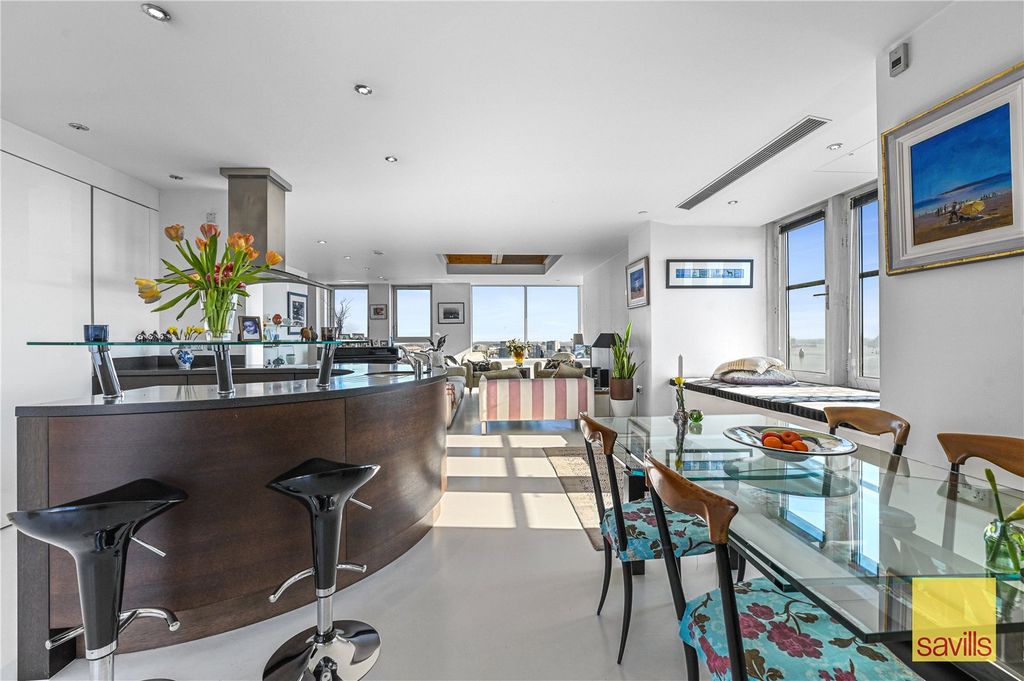 Property photo 1 of 30 Kitchen/Dining Area