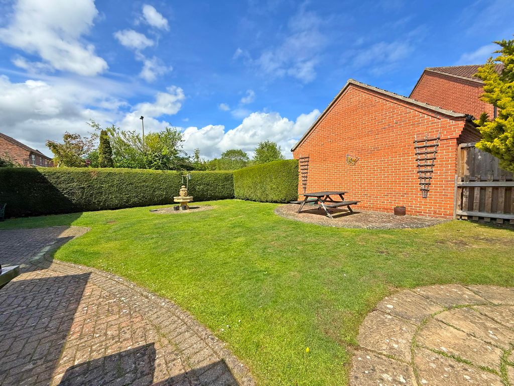 Property photo 2 of 15 Img_9370