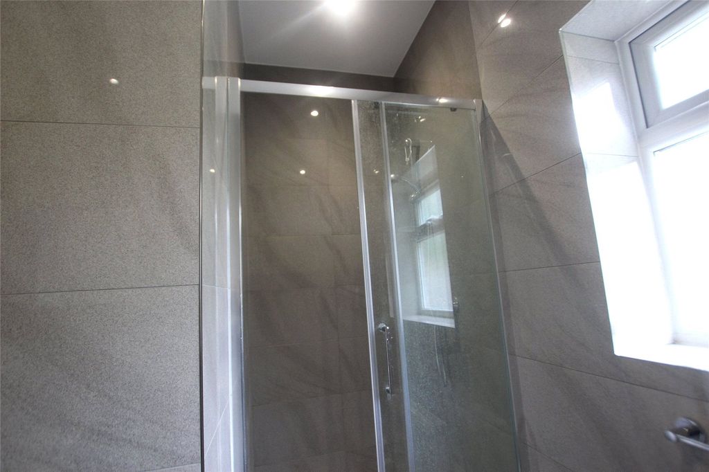 Property photo 3 of 6 Picture No. 01