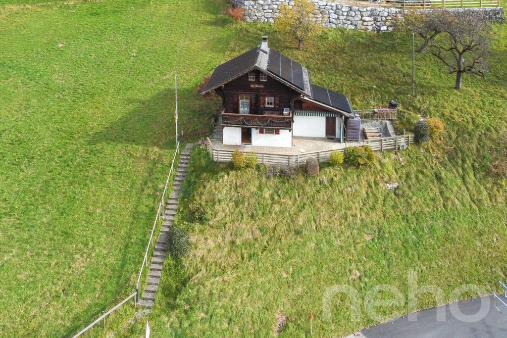 Property photo 2 of 12