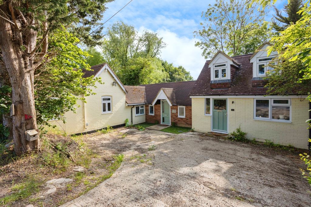 Property photo 1 of 15 Photography