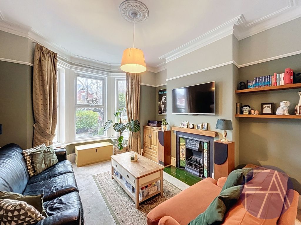 Property photo 3 of 21 4815194