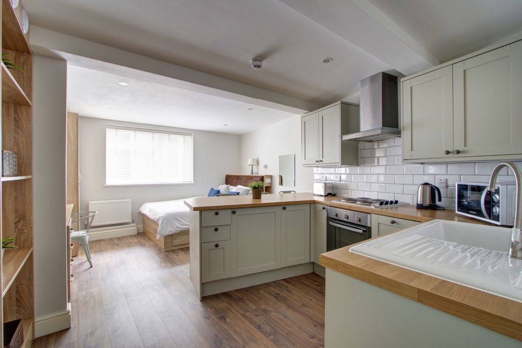 Property photo 1 of 5 Photo 0