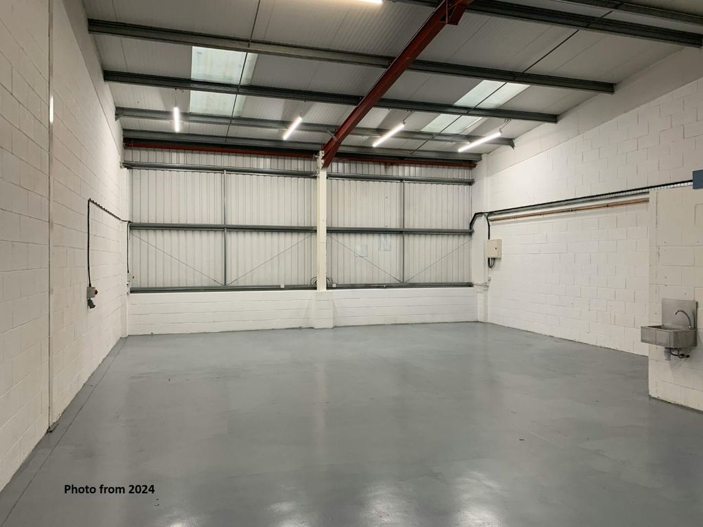Property photo 3 of 8 2024 Photo.Jpg