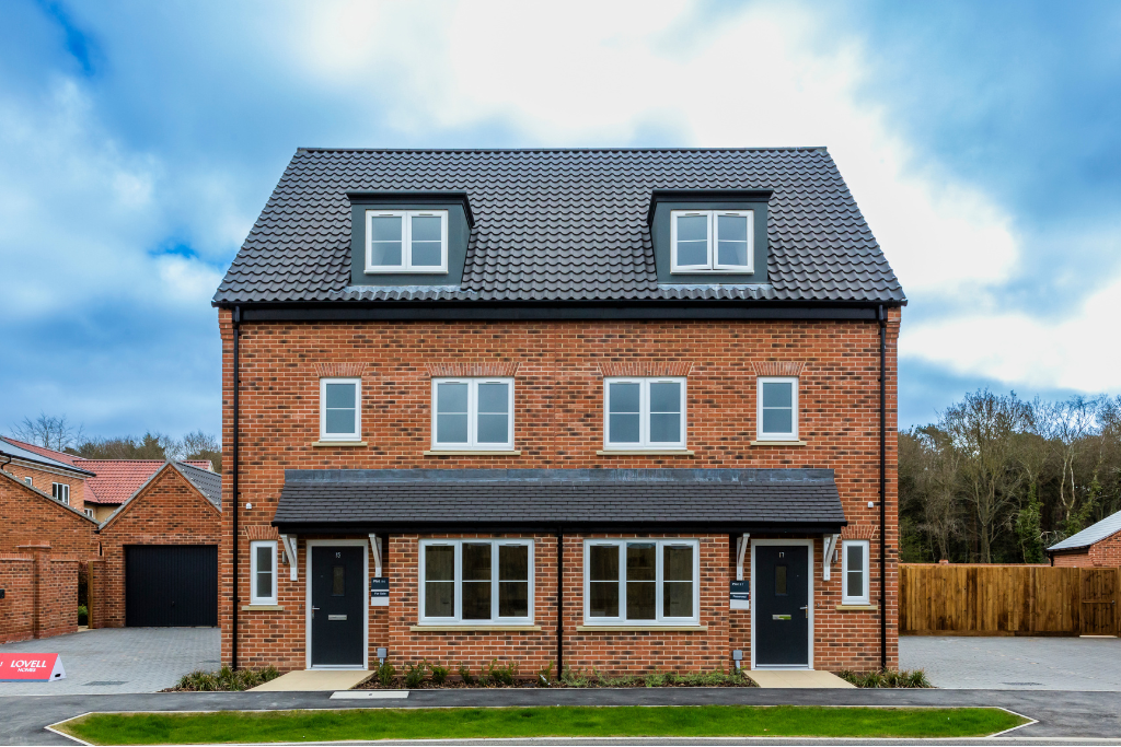 Property photo 1 of 23 Plot 996