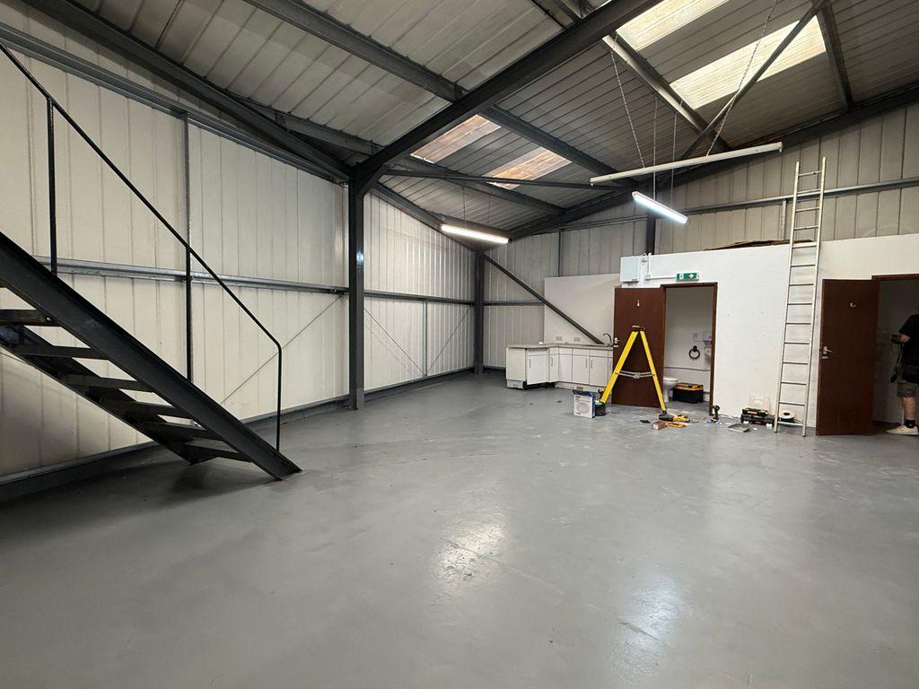 Property photo 2 of 4