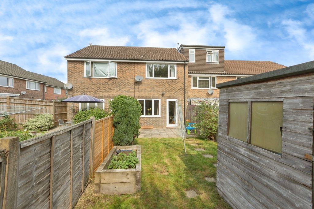 Property photo 2 of 12 Photo