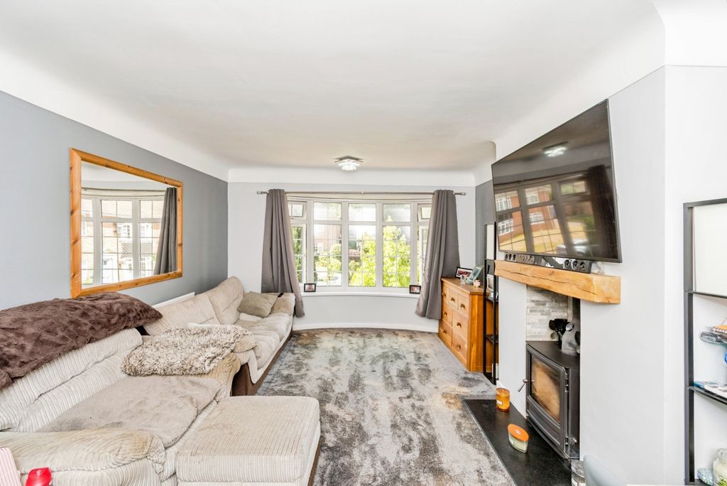 Property photo 2 of 20 Pbox-Img.Jpg