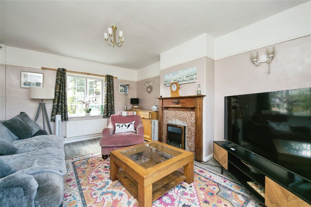 Property photo 2 of 14 Picture No. 03
