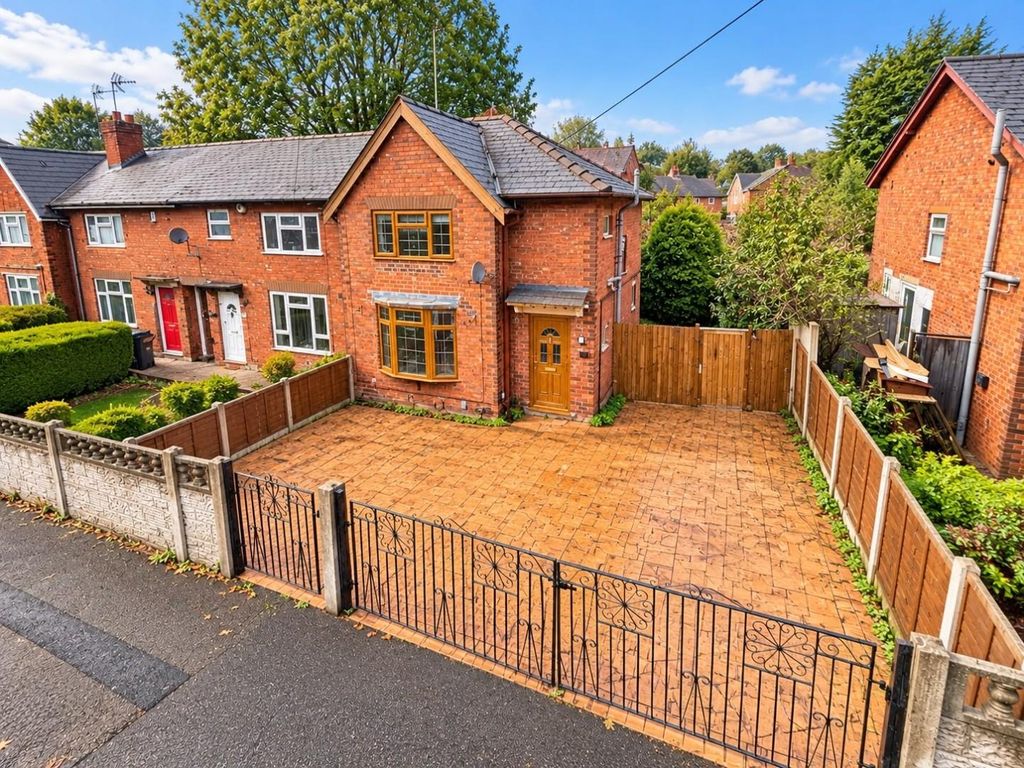 Property photo 2 of 26 E55A03F1-B3B2-439A-A7B5-1F63Ebe32Ec8.Jpg