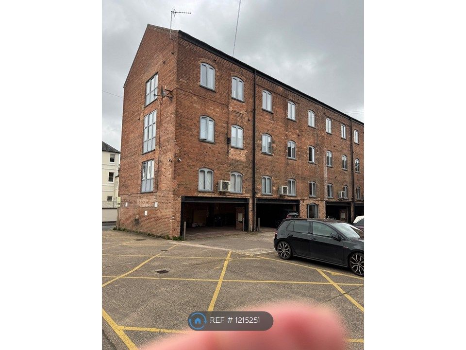 Property photo 3 of 14