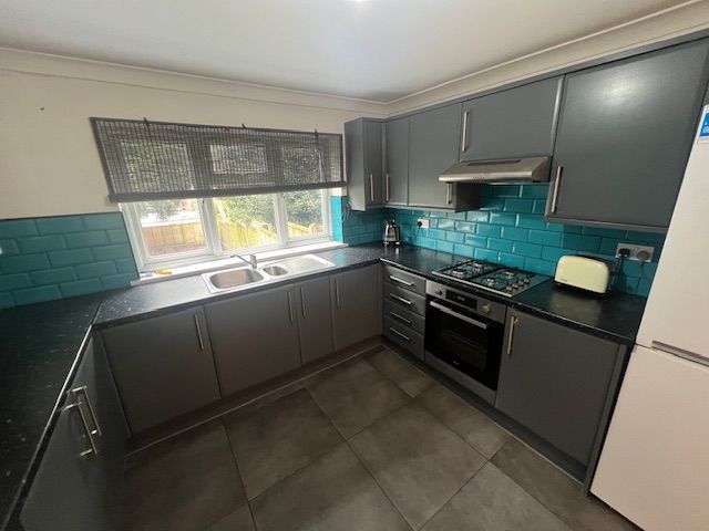 Property photo 3 of 14 Images