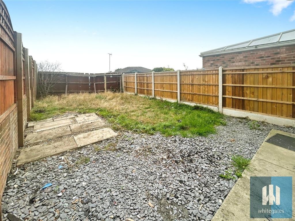 Property photo 2 of 18 Picture No. 01