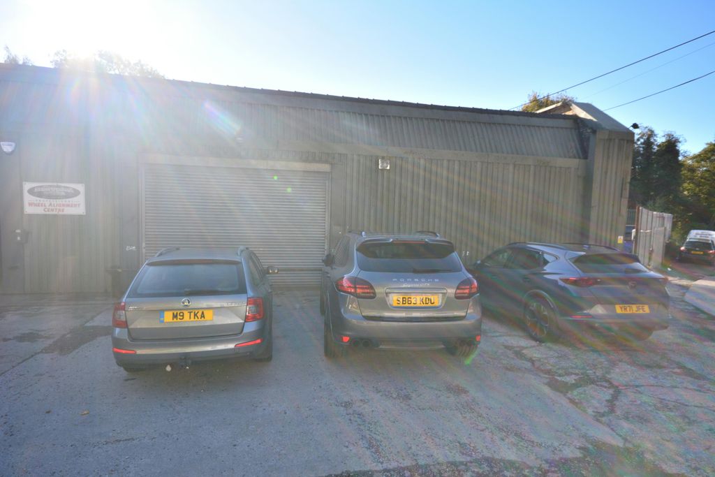 Property photo 1 of 13 Front Entrance And Parking