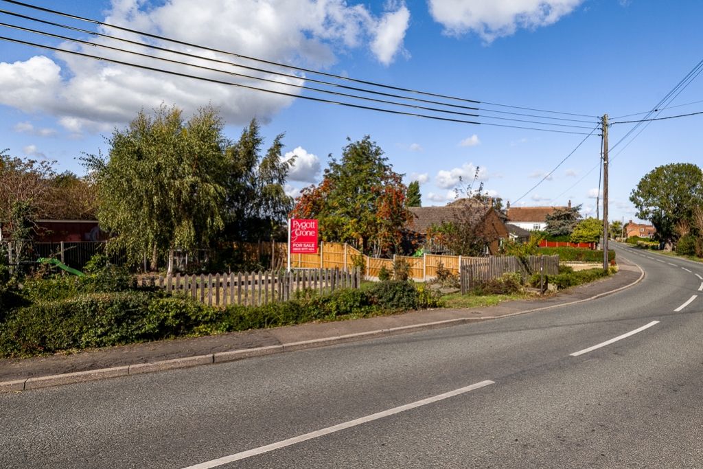 Property photo 1 of 12 Plot Adjacent Puzzledene (North End)-1