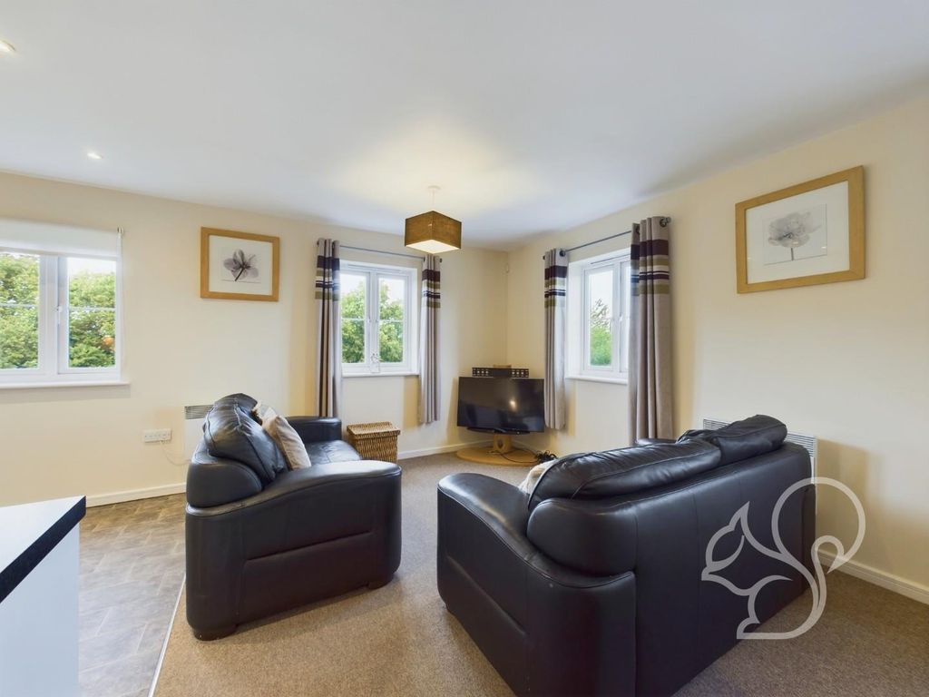 Property photo 2 of 11 Cam01254G0-Pr0203-Still003.Jpg