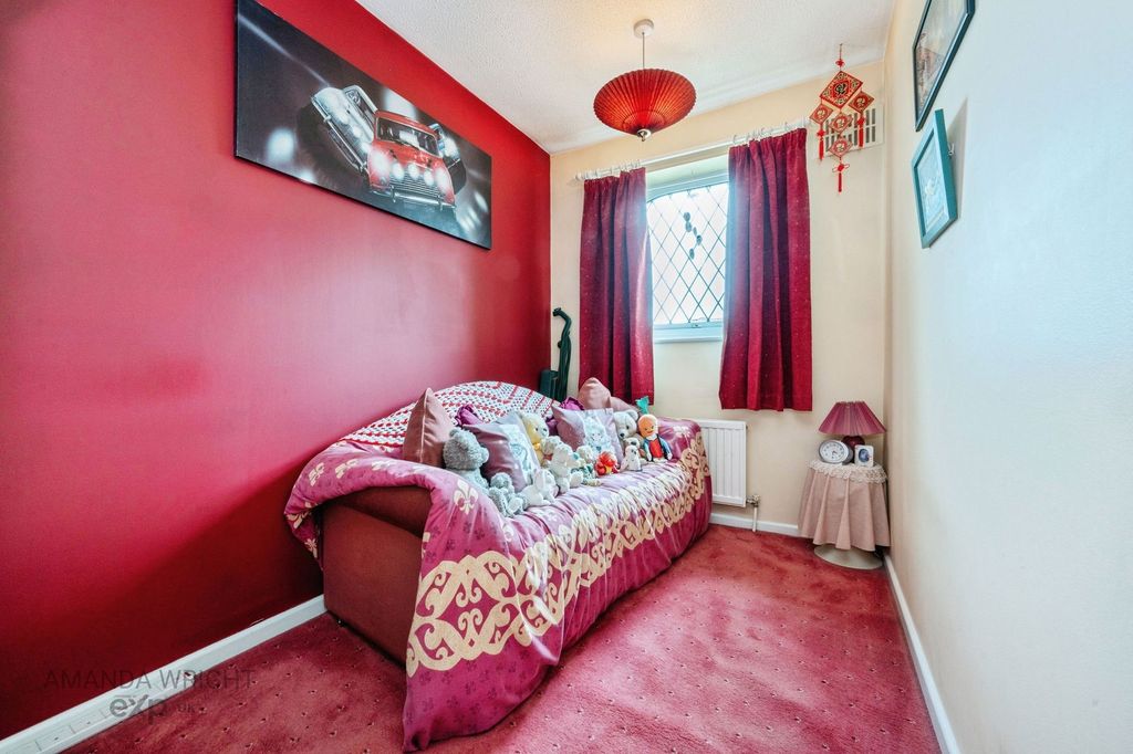 Property photo 3 of 24