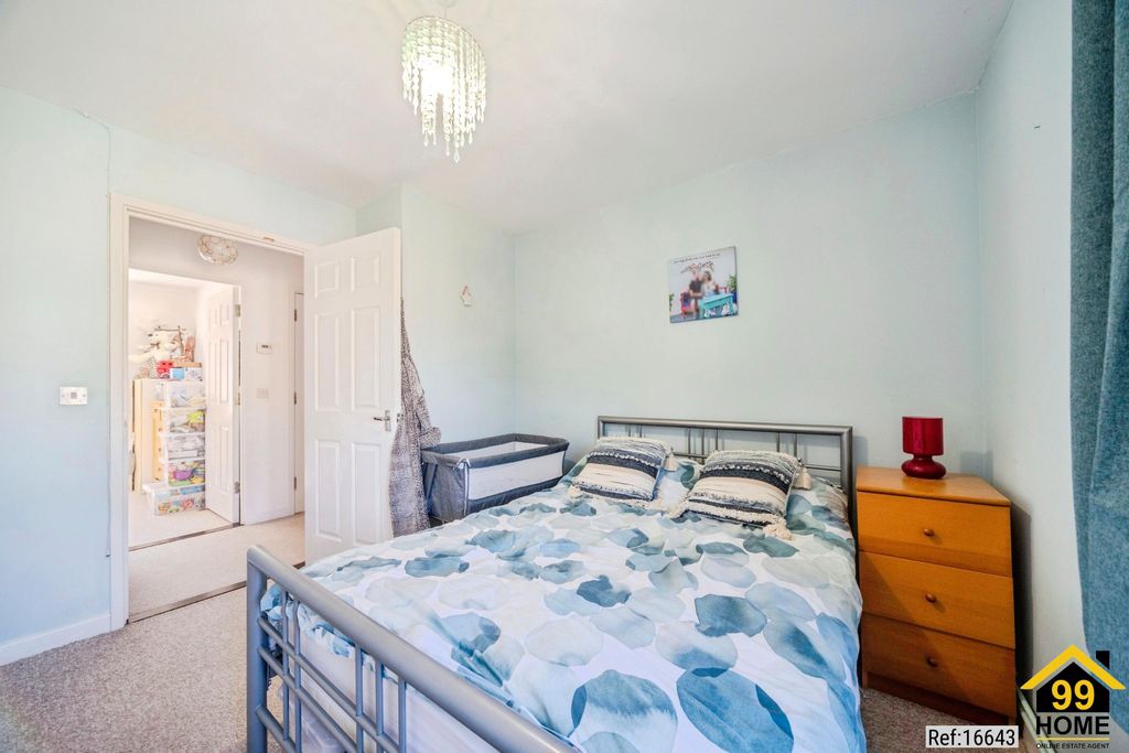 Additional image 12 of 2 bed flat for saleCharterhouse Close, Brackley NN13