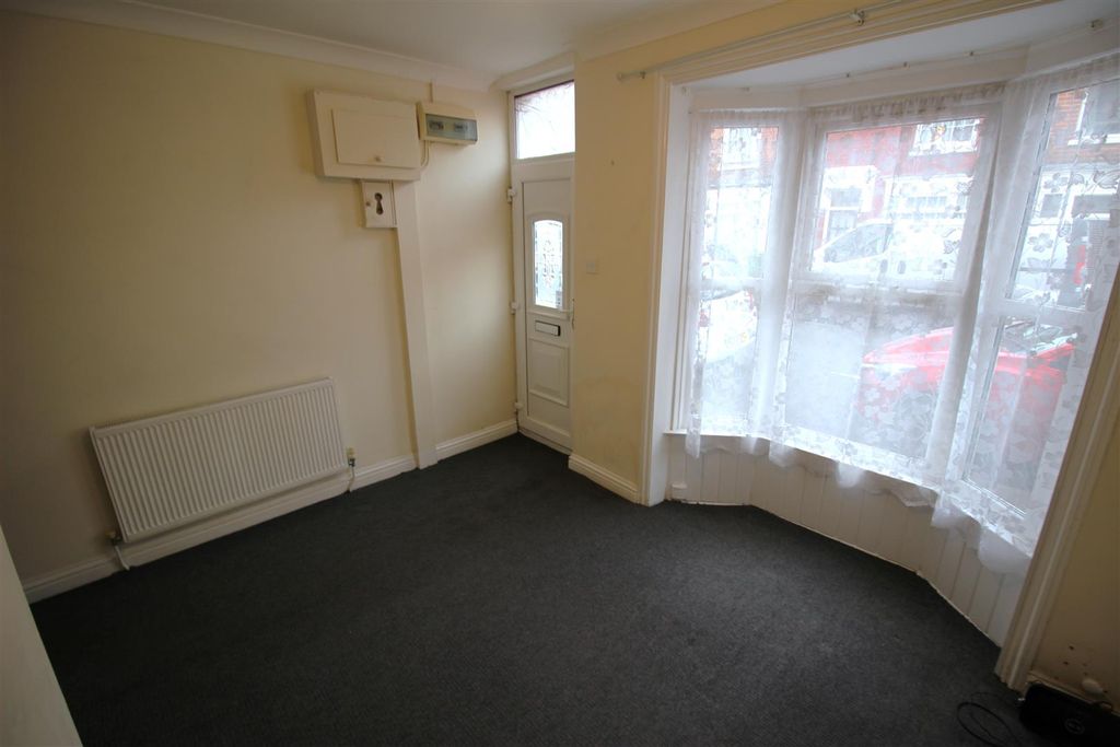 Property photo 2 of 10 Img_2810.Jpg