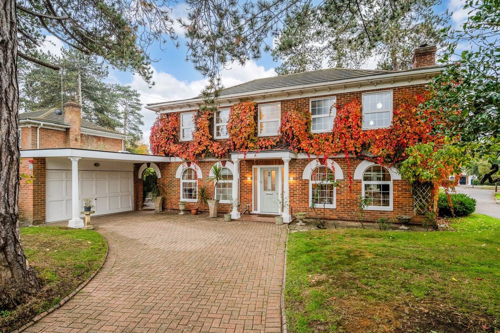 Property photo 1 of 25