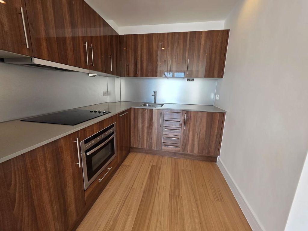 Property photo 2 of 16 Kitchen