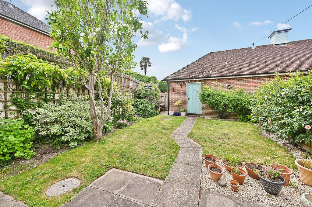 Property photo 3 of 20