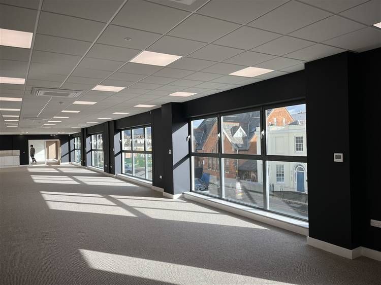 Property photo 3 of 6