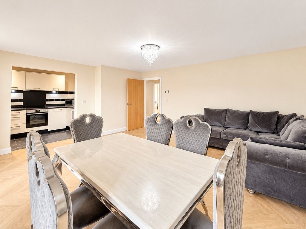 Property photo 3 of 11 Picture No. 34