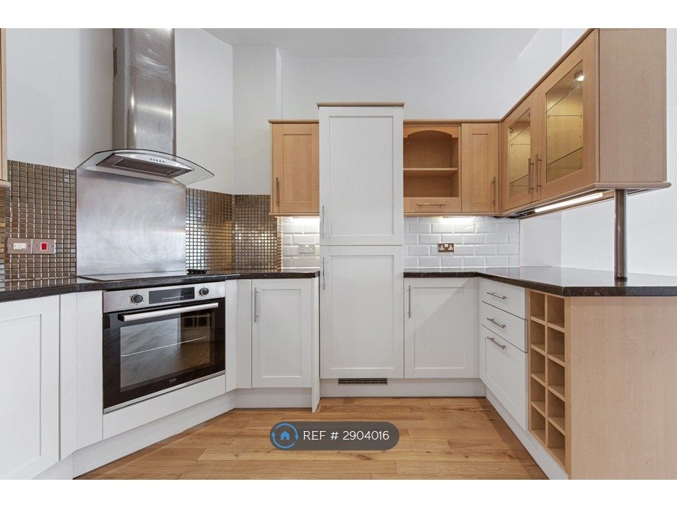Property photo 2 of 30