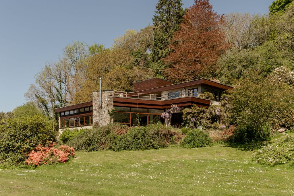 Property photo 1 of 44 283342 - 20250430-Fellover-School-32_Hi_Res.Jpg