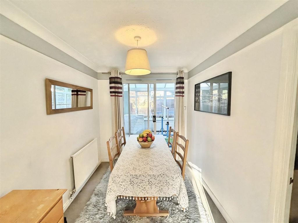 Property photo 3 of 12 Dining Room