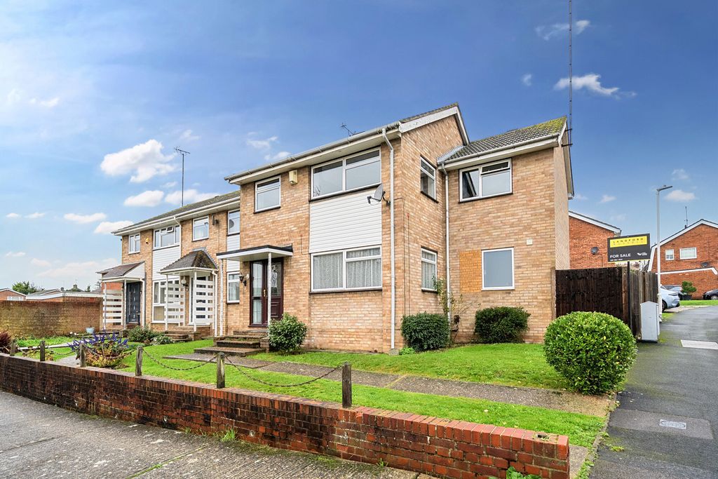 Property photo 1 of 20 External