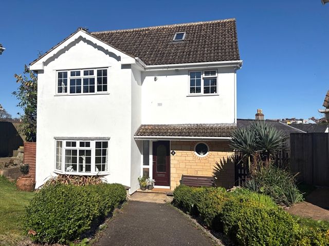 Property photo 1 of 18