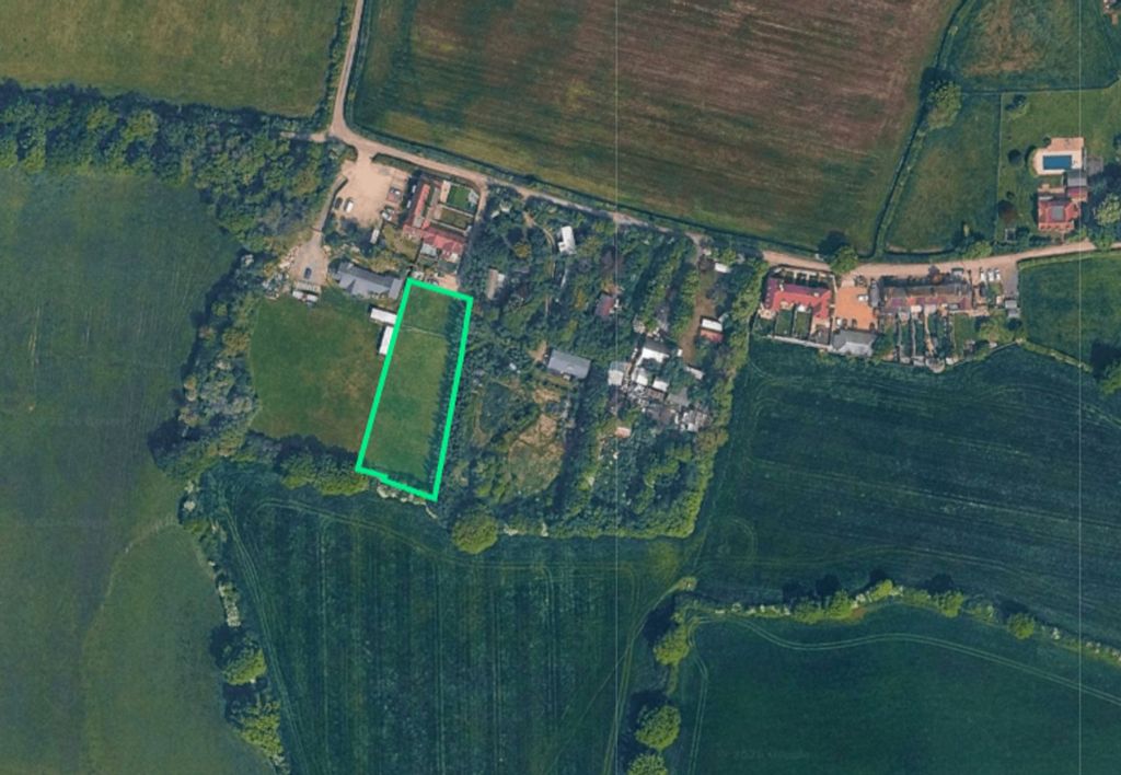 Property photo 2 of 5 Land