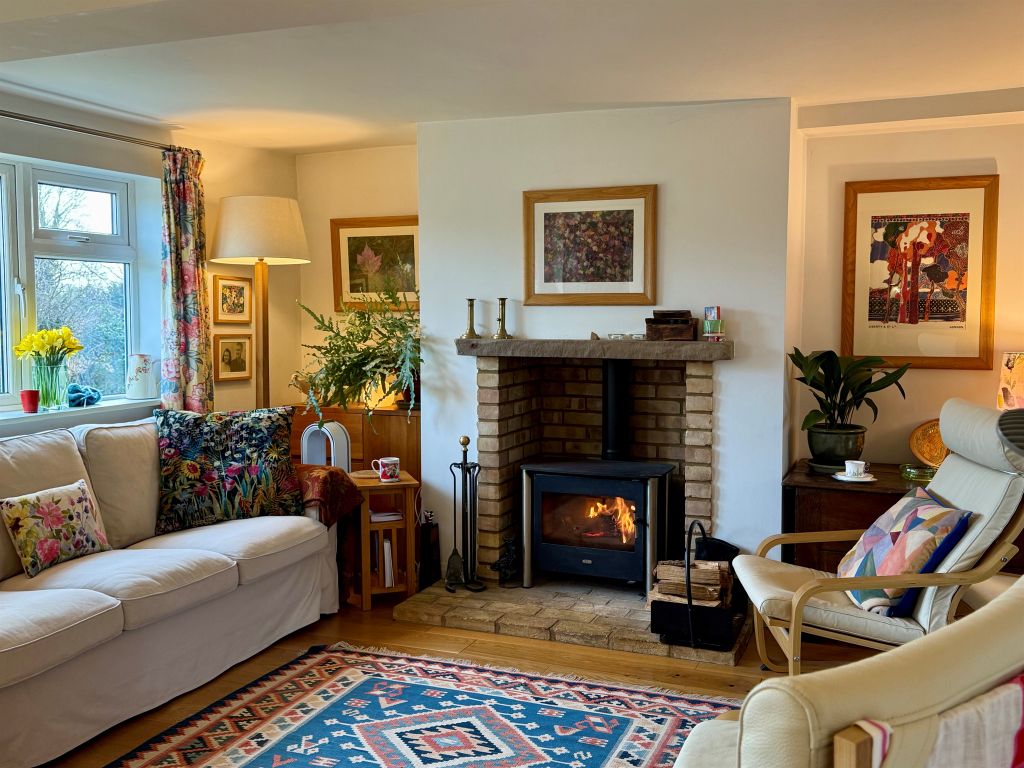 Property photo 2 of 20