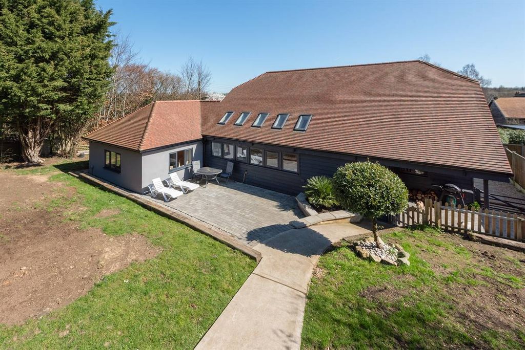 Property photo 1 of 39
