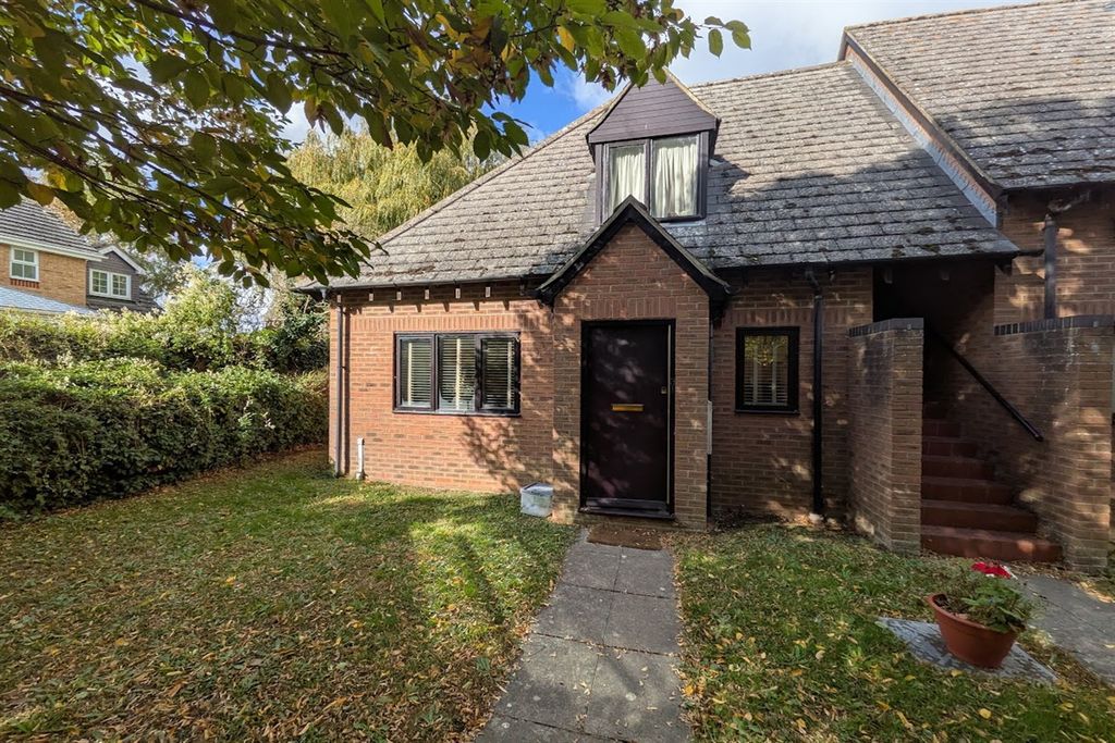 Property photo 1 of 6 (Main)