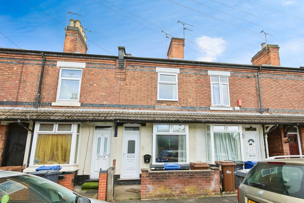 Property photo 1 of 17